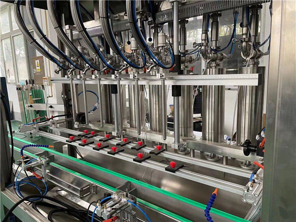 Detalles de la máquina de llenado de pistón automático