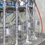 ¿Qué es una máquina de llenado de abajo hacia arriba?